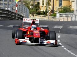 Алонсо выиграл вторую сессию на Гран-при Монако